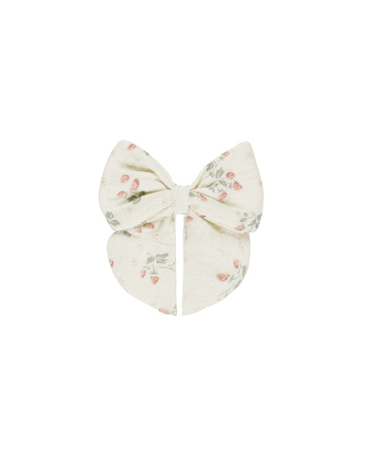 BOW || STRAWBERRIES