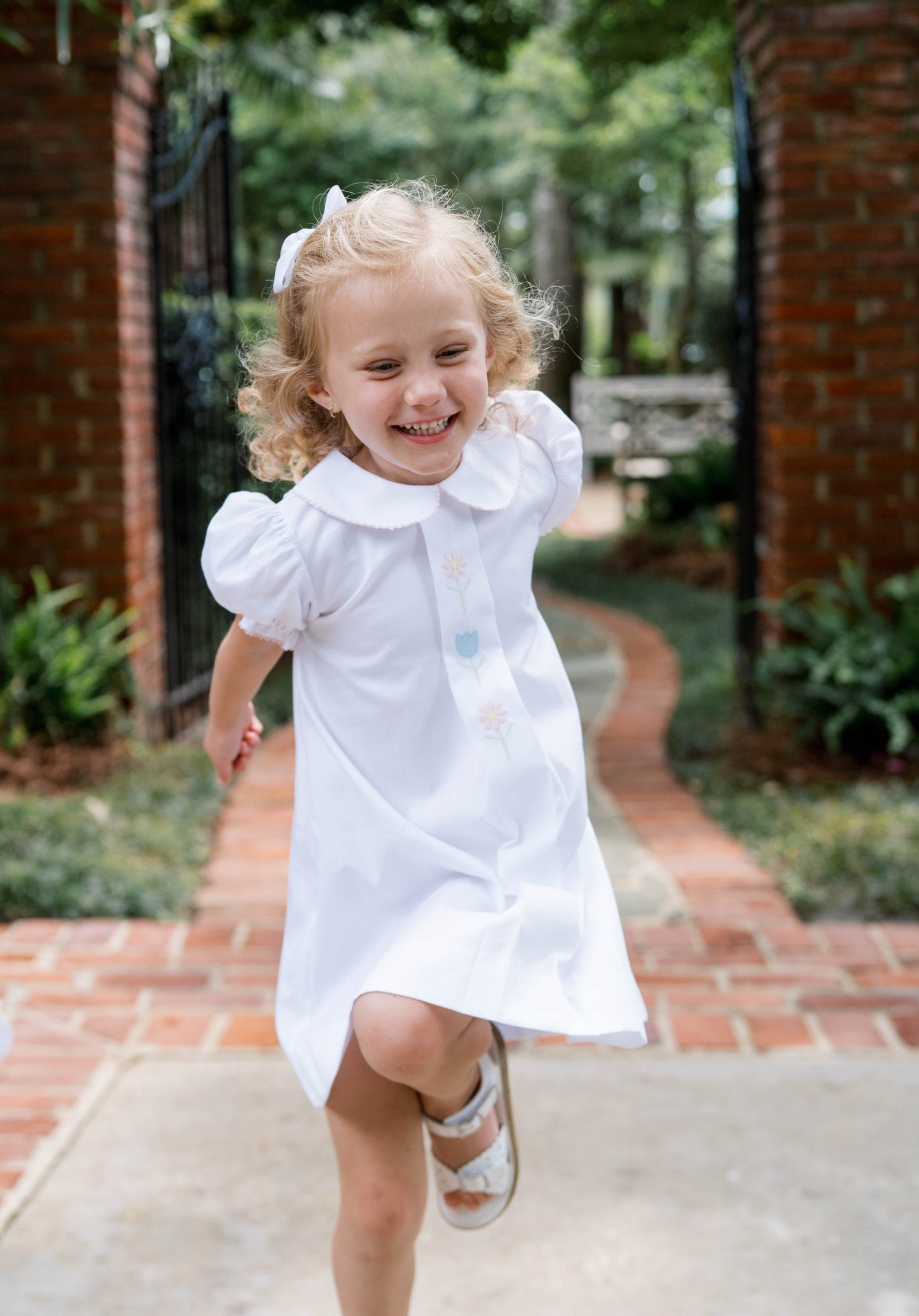 BLUEBONNET DRESS CLASSIC WHITE, FLOWER EMBROIDERY