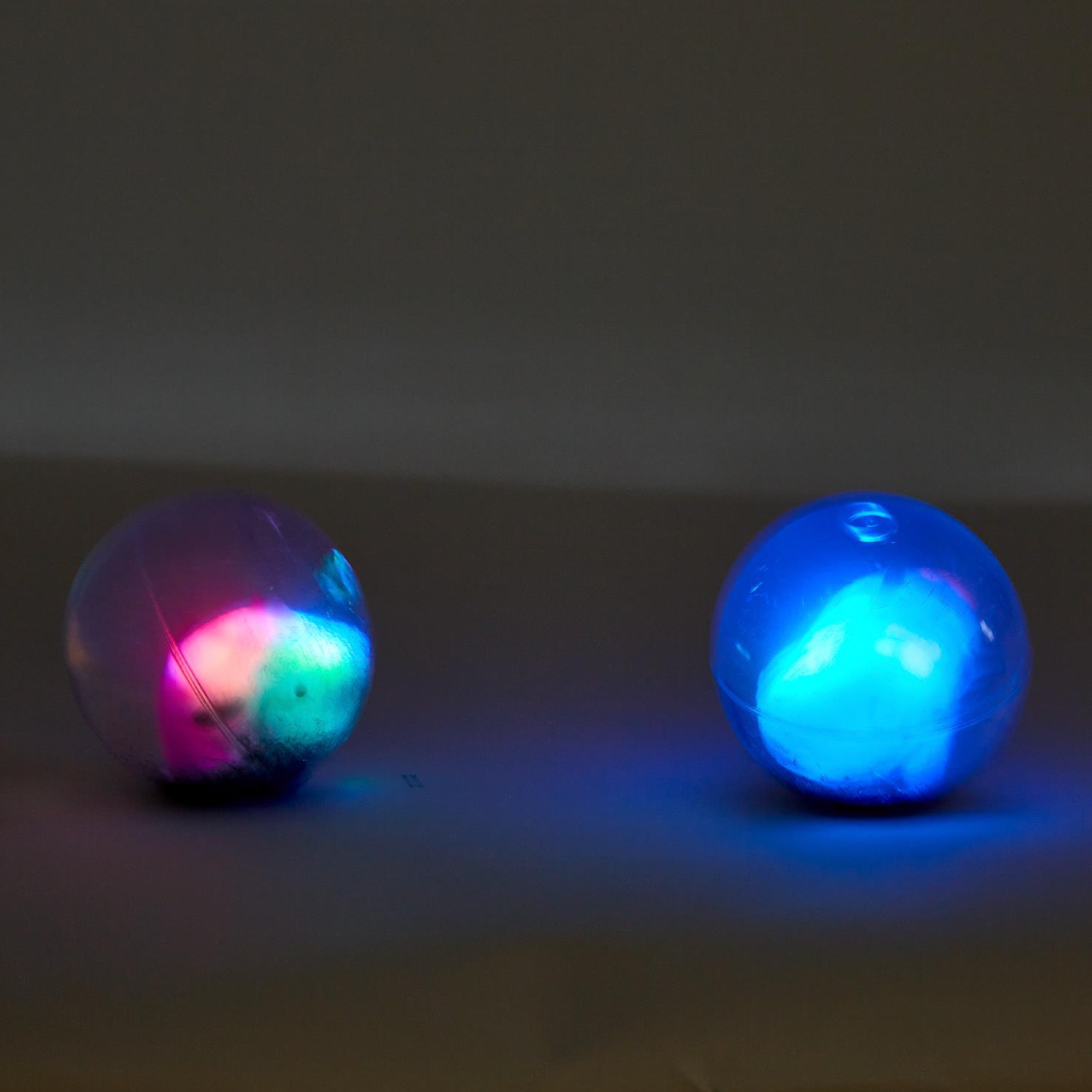 Shark Glitter LED Bounce Ball